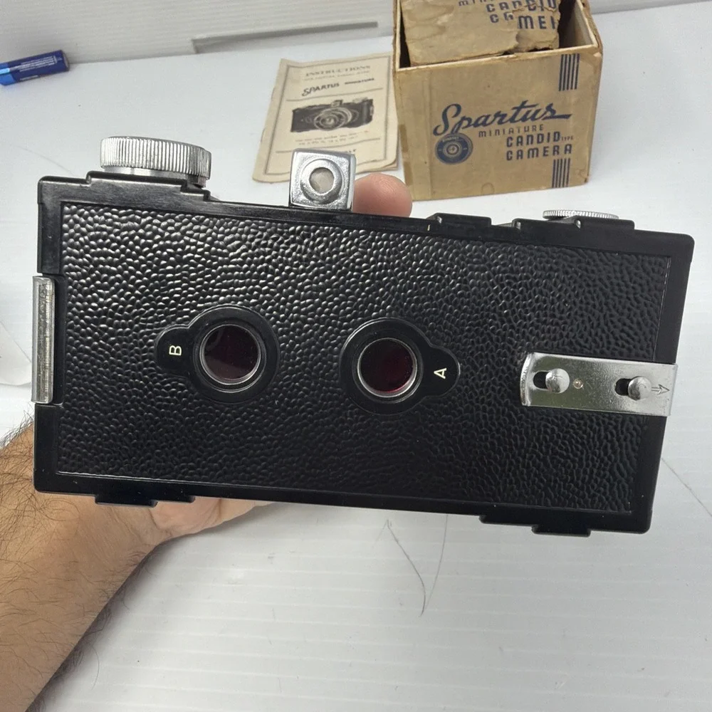 Spartus Falcon Bakelite Miniature 127 Film Camera Utility Mfg W/ Box And Manual